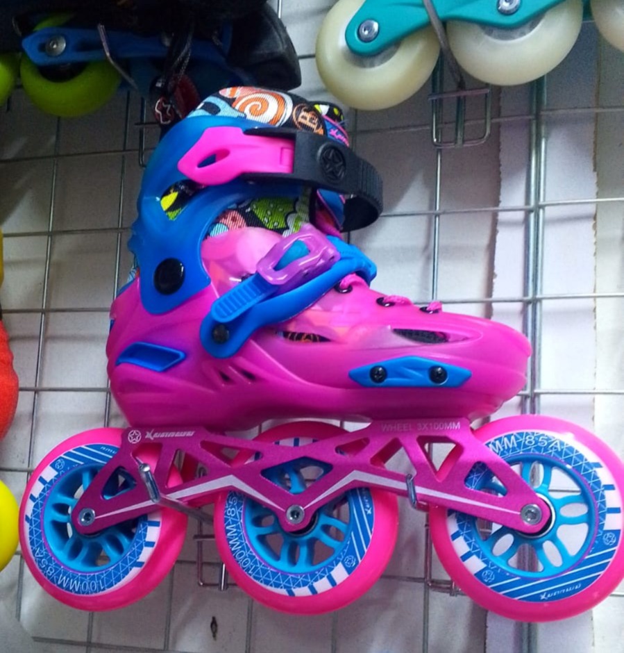  Triskates 100mm are three-wheel inline skates 